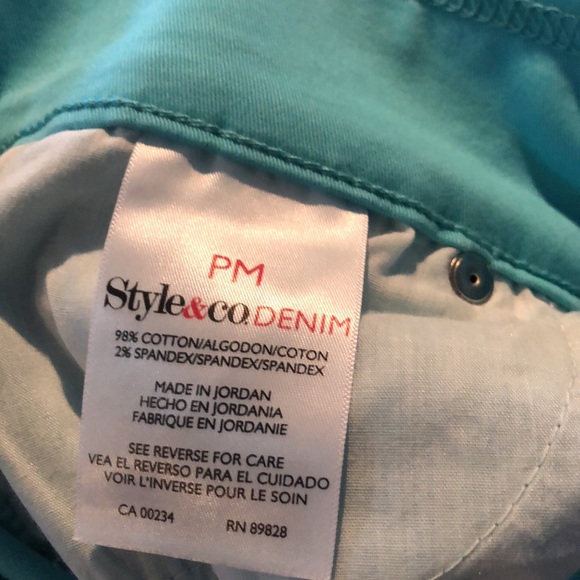 Style & Co Denim Petite Medium Turquoise Mid Rise Stretch Skimmer Pants NWT - Picture 9 of 10